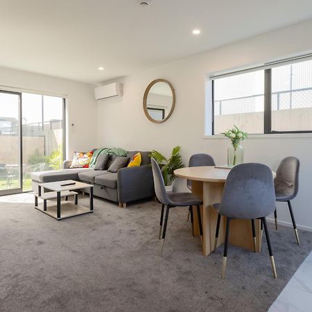 Luxury 2 Bedroom Townhouse By Hagley Park In Cbd 크라이스트처치 외부 사진